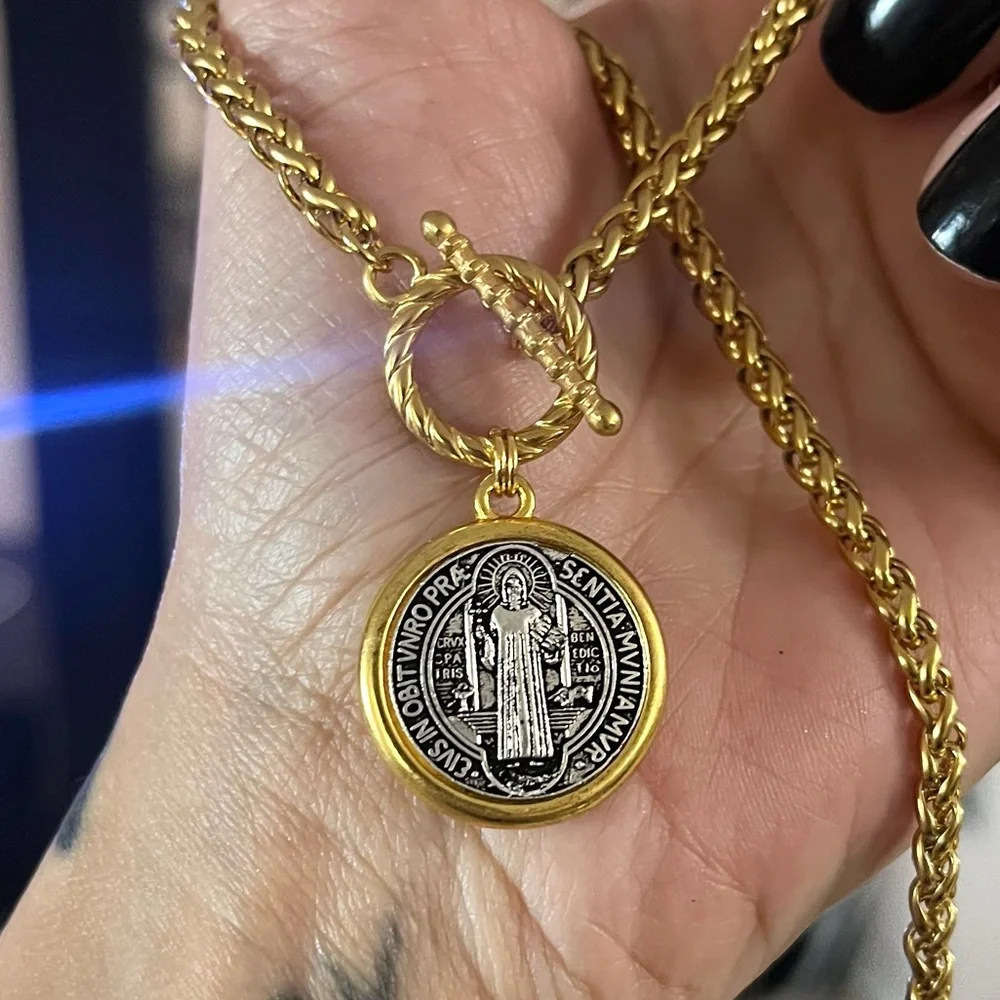 copy . Handmade stainless steel gold color necklace with st Benedict medal charm - Picture 6 of 15